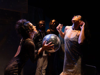 Burburinho - a primeira festa, da quase cia.